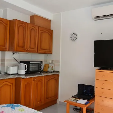 Estudio Eneas 1 Apartman *